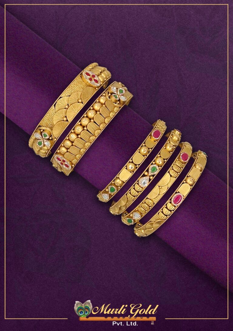 Vaibhavam Heritage Kada & Bangle Set