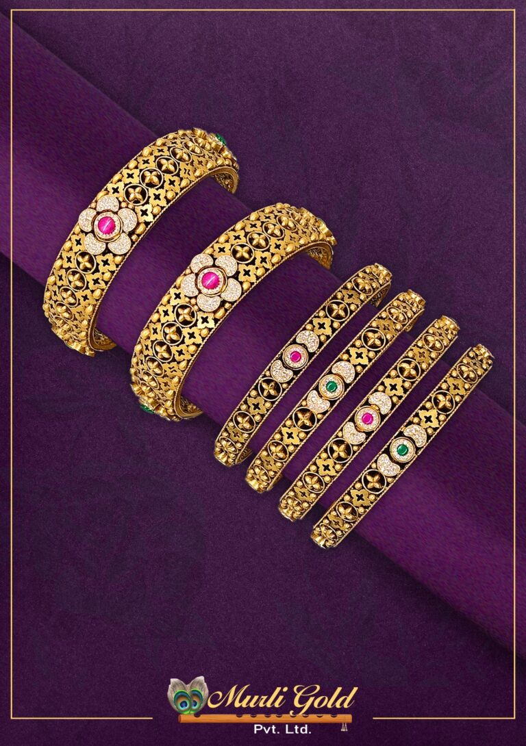 Padmavati Ratna Temple Kada & Bangle Set